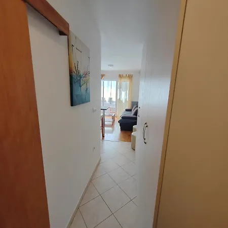 Ivano-free Parking - Self Check In